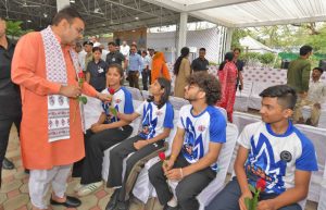 मुख्यमंत्री निवास पर जनसुनवाई : अंतिम पंक्ति के व्यक्ति तक योजनाओं का लाभ पहुंचाना हमारा ध्येय – मुख्यमंत्री भजनलाल शर्मा